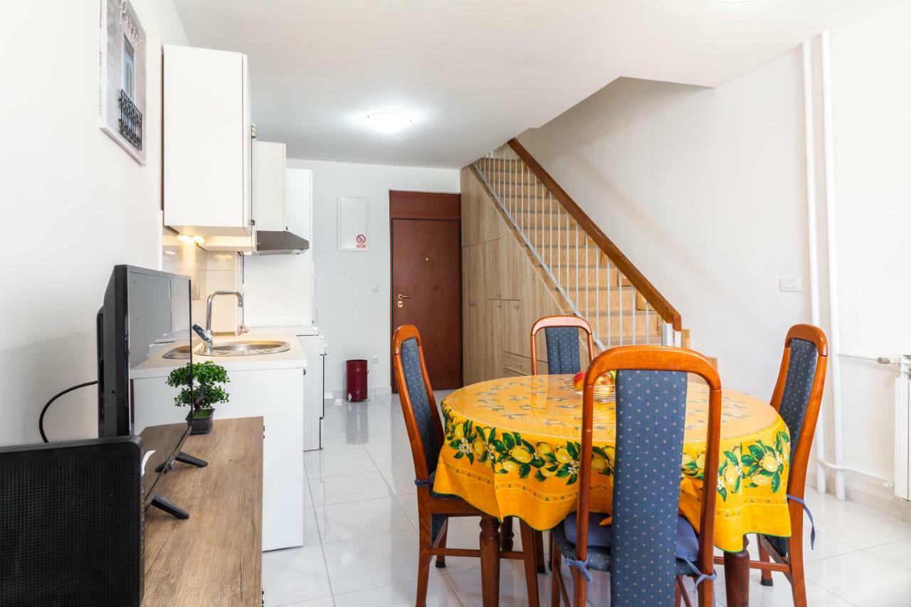 Your Vacation Apartment Split Exteriör bild